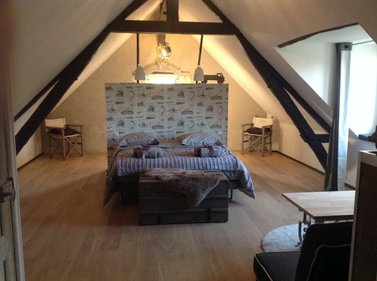 Bed and Breakfast Le Moulin De Chareau Reugny  Экстерьер фото