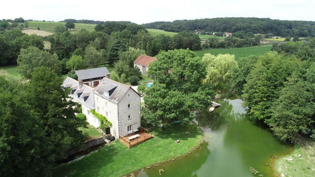 Bed and Breakfast Le Moulin De Chareau Reugny  Экстерьер фото